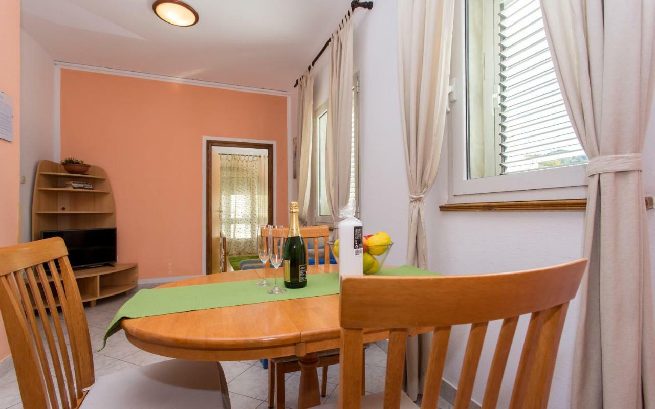 Apartments Luka 2 Башка Экстерьер фото