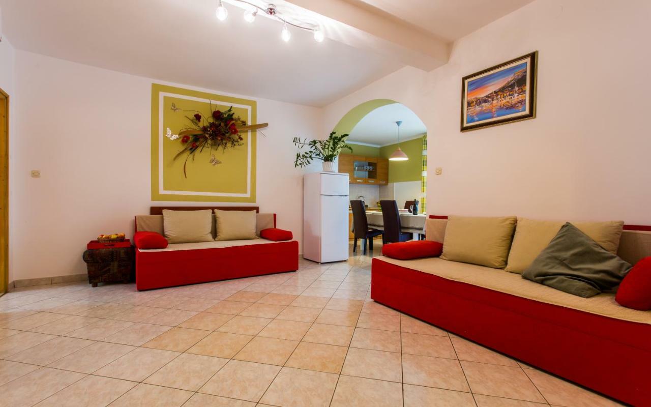 Apartments Luka 2 Башка Экстерьер фото