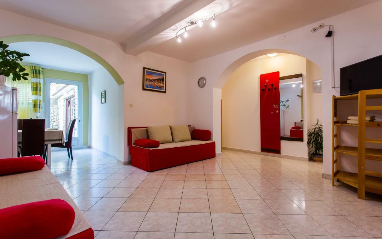 Apartments Luka 2 Башка Экстерьер фото